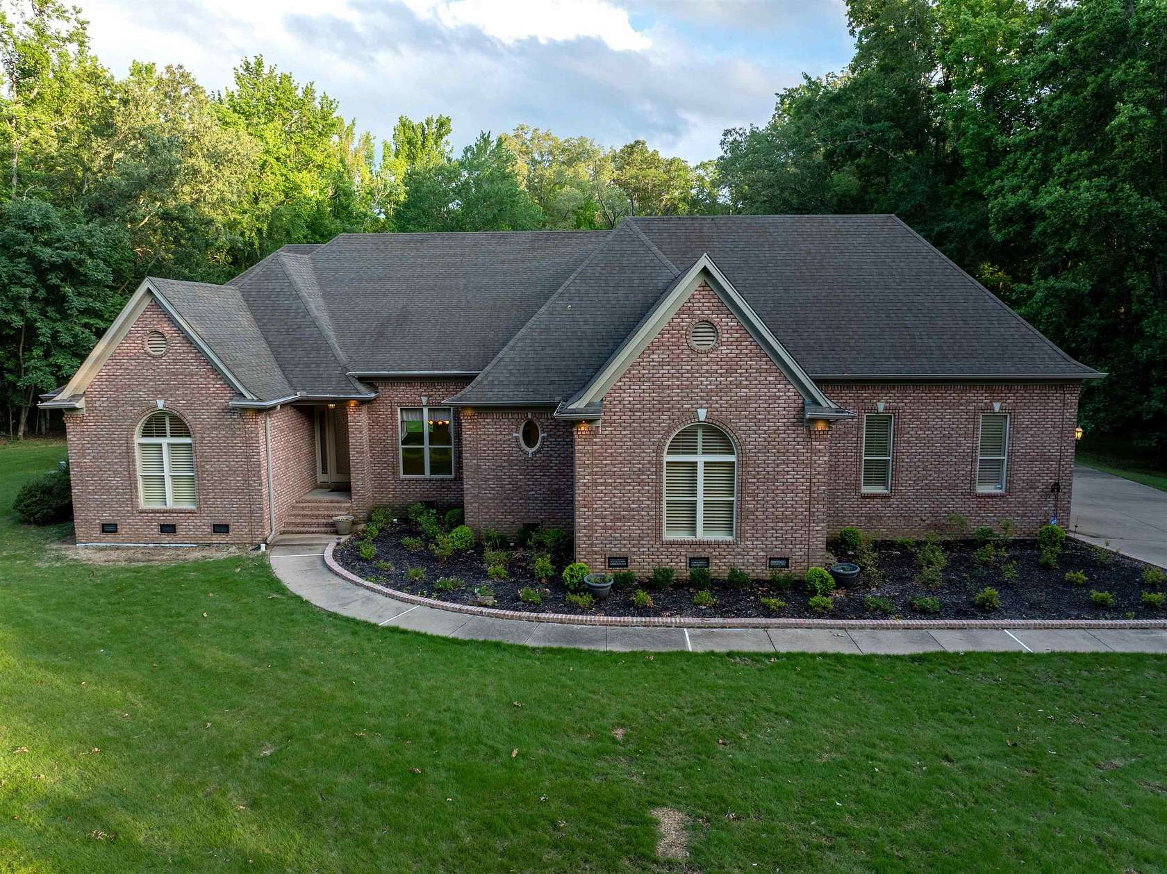 5 Acres of Residential Land with Home for Sale in Eads, Tennessee