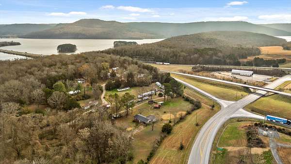 5.53 Acres of Improved Mixed-Use Land for Sale in Jasper, Tennessee