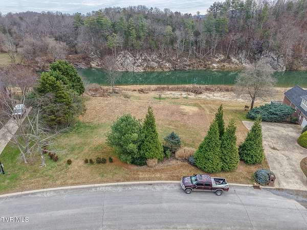 1.24 Acres of Residential Land for Sale in Greeneville, Tennessee