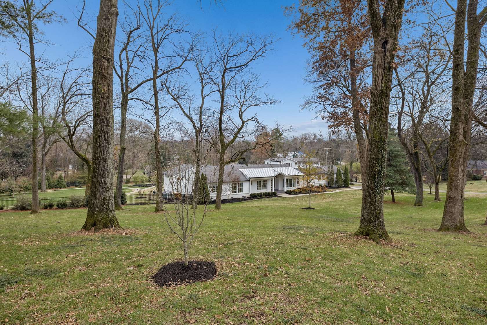 2.22 Acres of Land with Home for Sale in Nashville, Tennessee