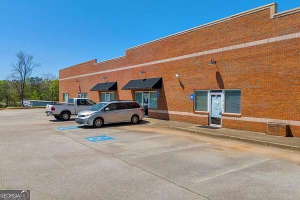 2.57 Acres of Improved Commercial Land for Lease in Covington, Georgia