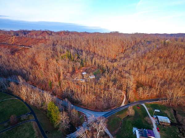 688 Acres of Recreational Land for Sale in Vanceburg, Kentucky