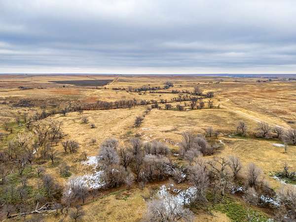 2,891 Acres of Recreational Land & Farm for Sale in Booker, Texas