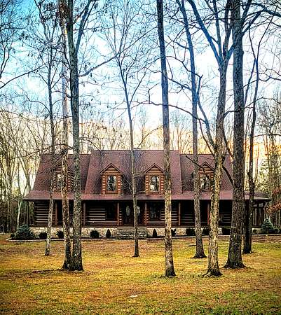 28.2 Acres of Recreational Land with Home for Sale in Lebanon, Tennessee