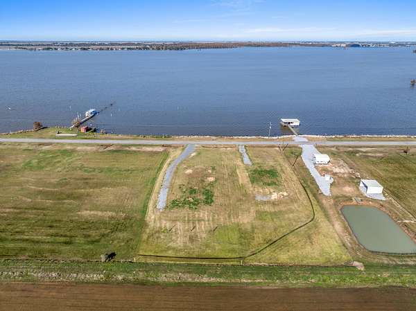 0.69 Acres of Residential Land for Sale in Gueydan, Louisiana