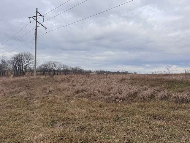 7 Acres of Land for Sale in Lathrop, Missouri