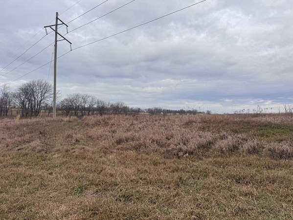 7 Acres of Land for Sale in Lathrop, Missouri