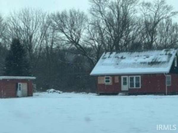 2.75 Acres of Residential Land with Home for Sale in South Bend, Indiana