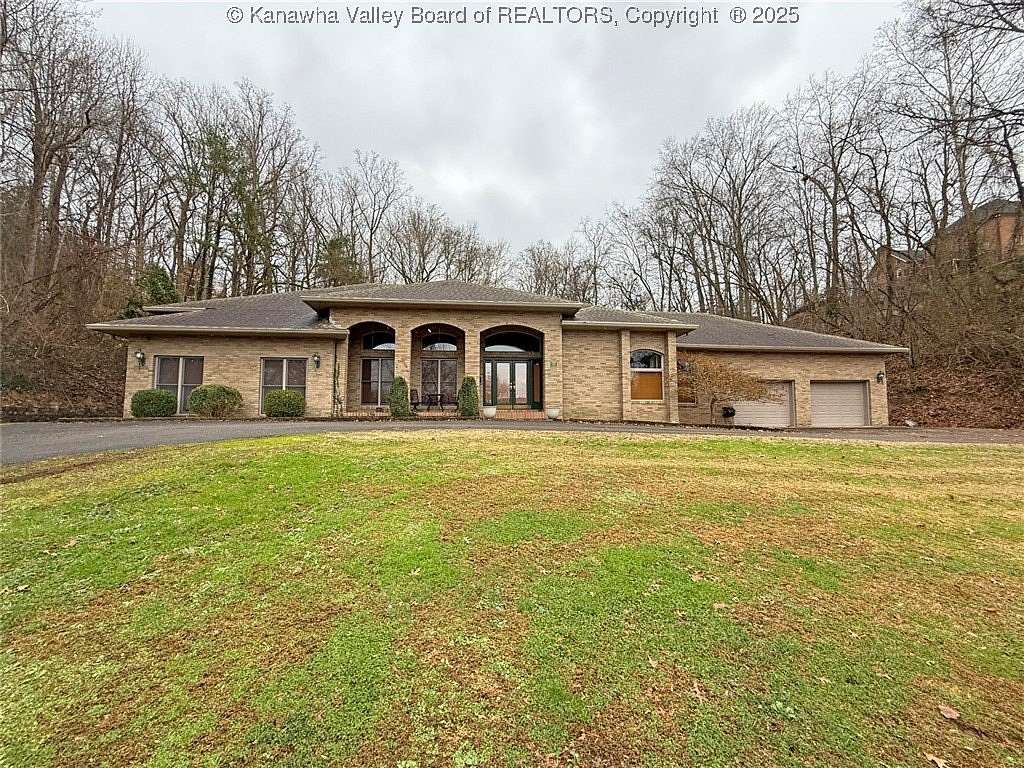 1.9 Acres of Residential Land with Home for Sale in St. Albans, West Virginia