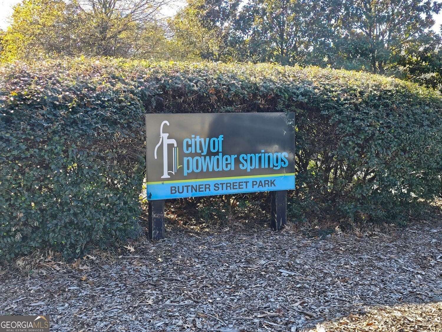 1 Acre of Residential Land for Sale in Powder Springs, Georgia