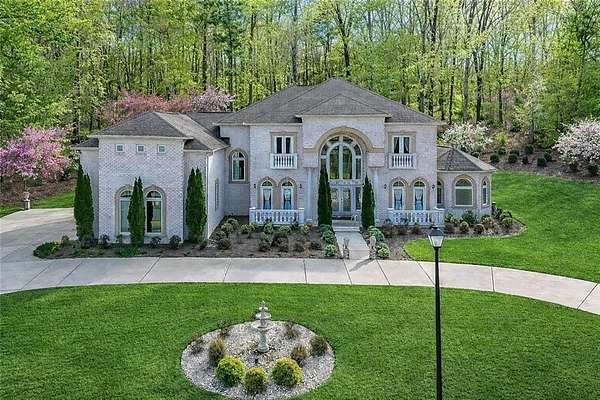 3 Acres of Land with Home for Sale in Stockbridge, Georgia