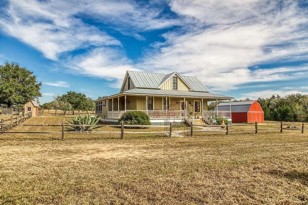 11.5 Acres of Land with Home for Sale in Fayetteville, Texas