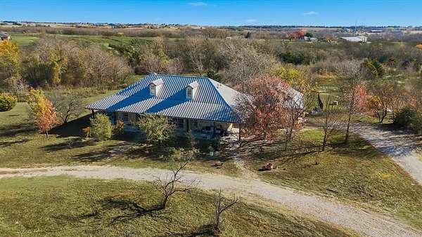 14.3 Acres of Land with Home for Sale in Rockwall, Texas