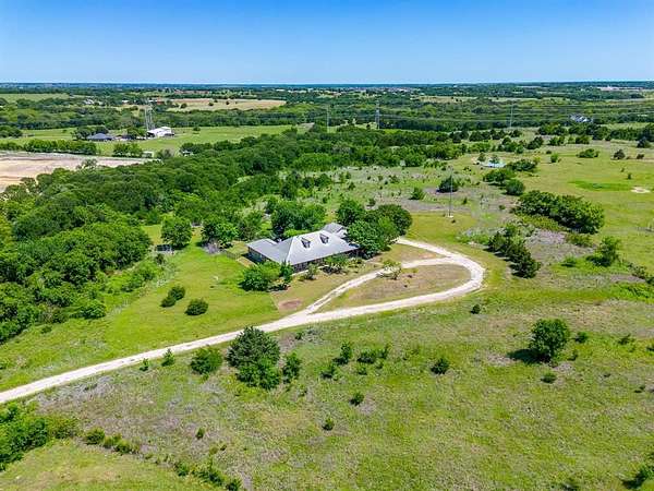14.3 Acres of Land with Home for Sale in Rockwall, Texas