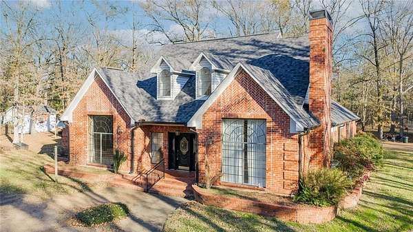 4.3 Acres of Residential Land with Home for Sale in Mount Vernon, Texas