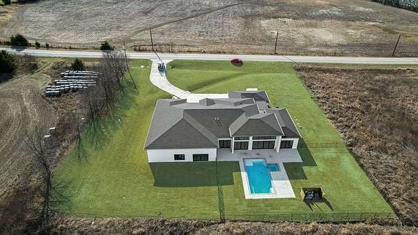 10 Acres of Residential Land with Home for Sale in Anna, Texas