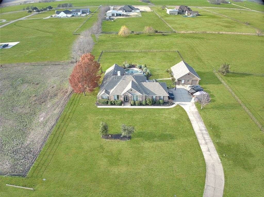 2 Acres of Residential Land with Home for Sale in Royse City, Texas