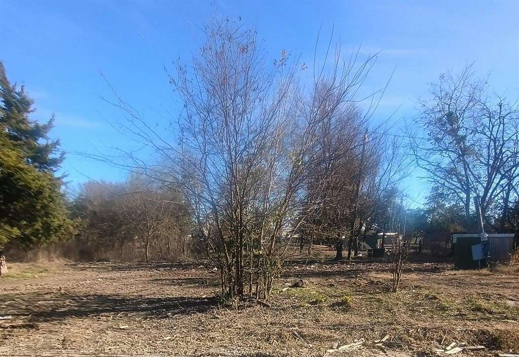 0.49 Acres of Residential Land for Sale in Quinlan, Texas