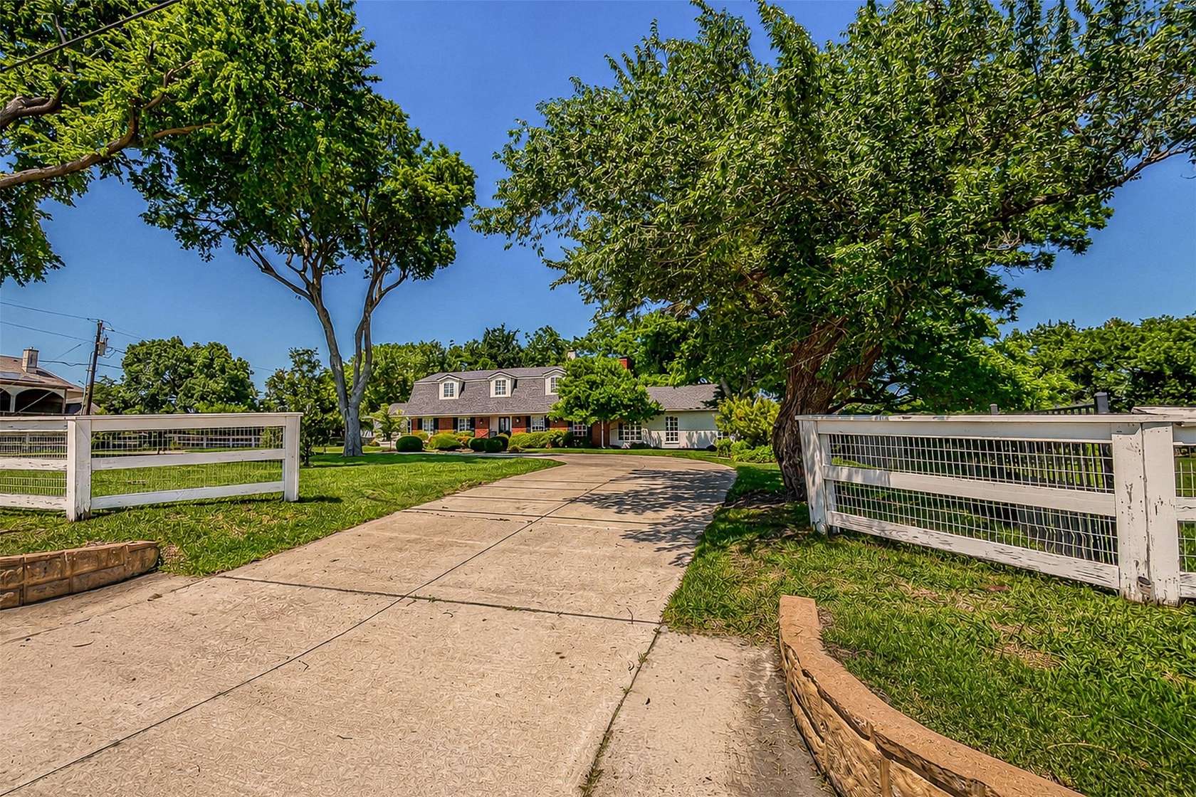 2.83 Acres of Land with Home for Sale in Rowlett, Texas
