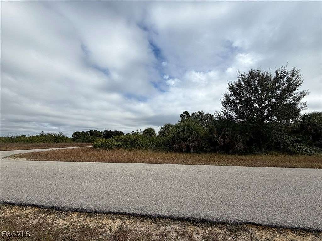 0.36 Acres of Land for Sale in Lehigh Acres, Florida