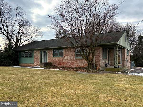 25 Acres of Land with Home for Auction in Lebanon, Pennsylvania