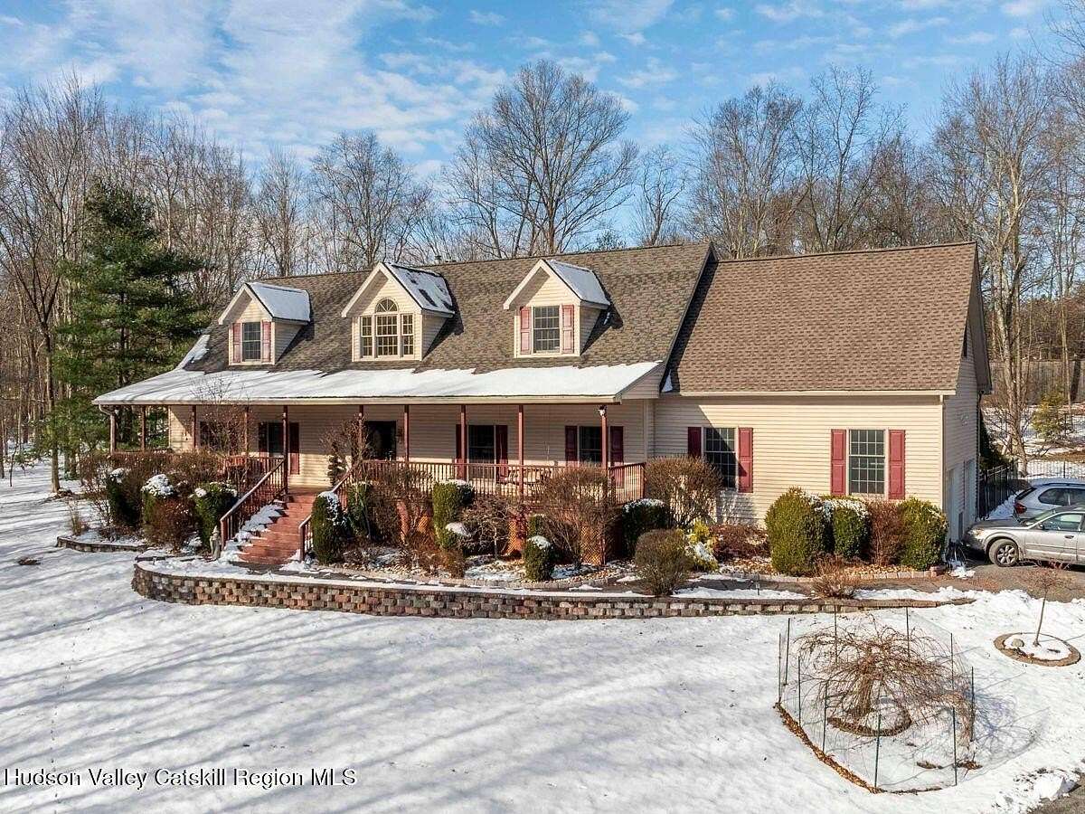 4.2 Acres of Residential Land with Home for Sale in Pine Bush, New York