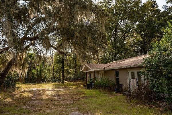 13.6 Acres of Land with Home for Sale in Chiefland, Florida