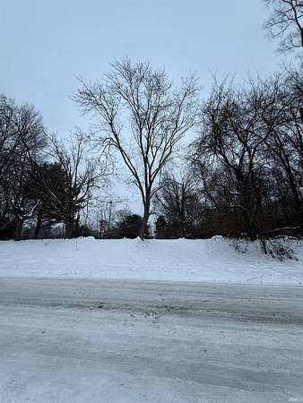 0.93 Acres of Residential Land for Sale in South Bend, Indiana