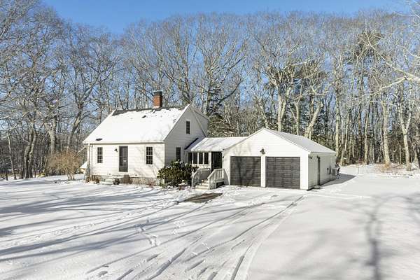 2 Acres of Residential Land with Home for Sale in Bristol, Maine