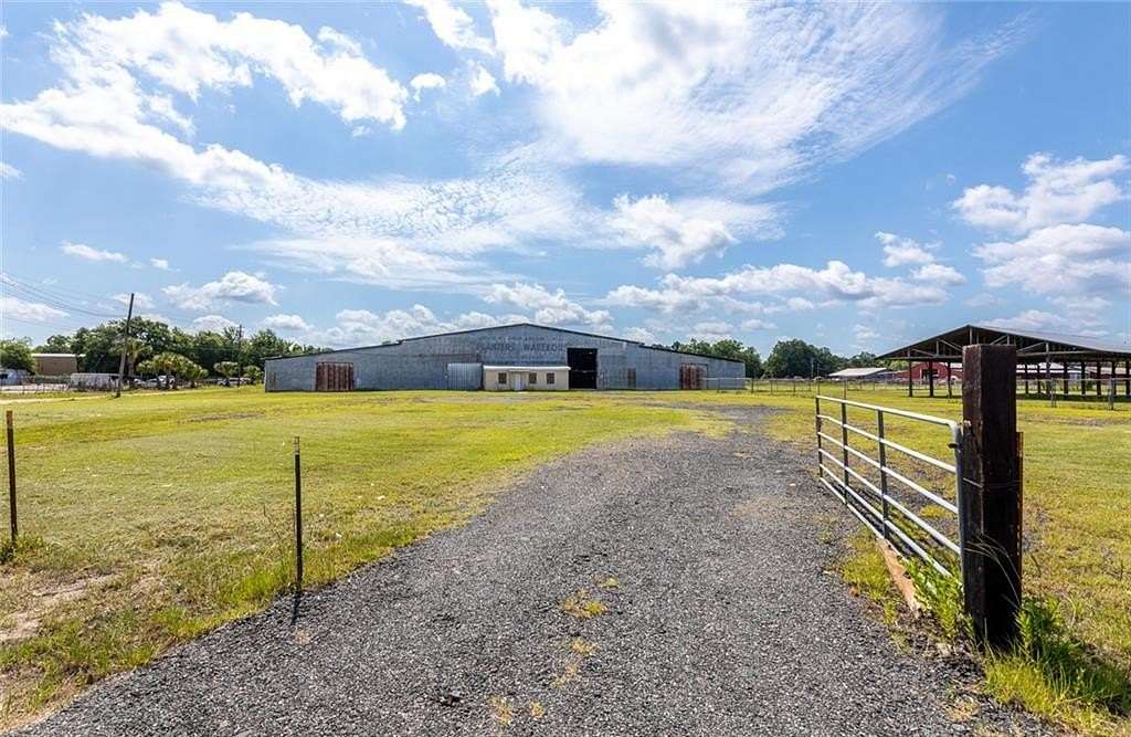 6.5 Acres of Commercial Land for Sale in Waycross, Georgia