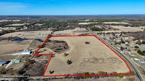 41.2 Acres of Agricultural & Residential Land for Sale in Athens, Texas