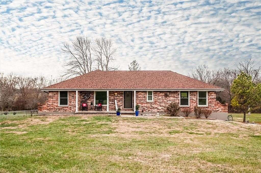 5.65 Acres of Residential Land with Home for Sale in Holt, Missouri