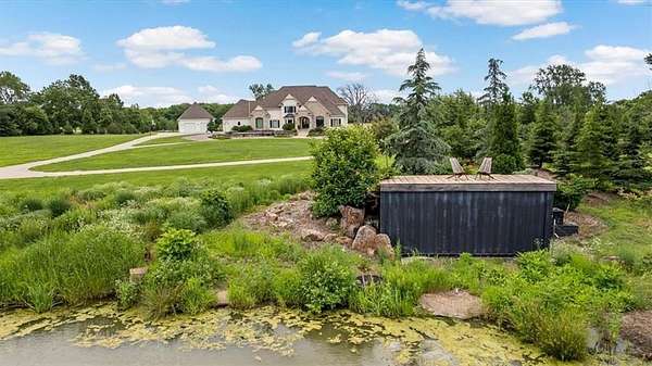 19.9 Acres of Land with Home for Sale in Lee's Summit, Missouri