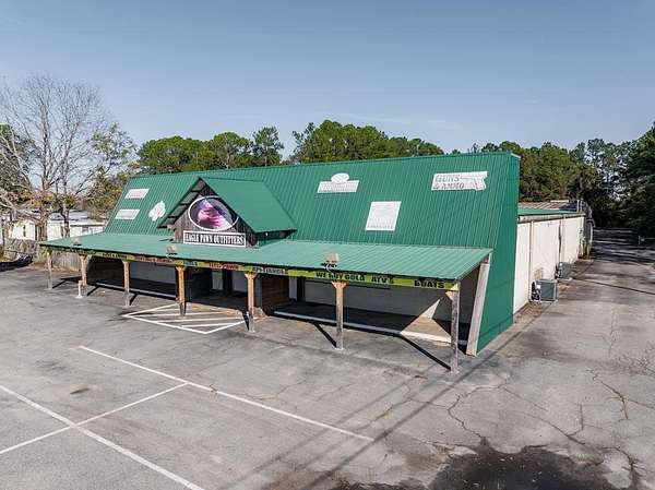 2.44 Acres of Commercial Land for Sale in Waycross, Georgia
