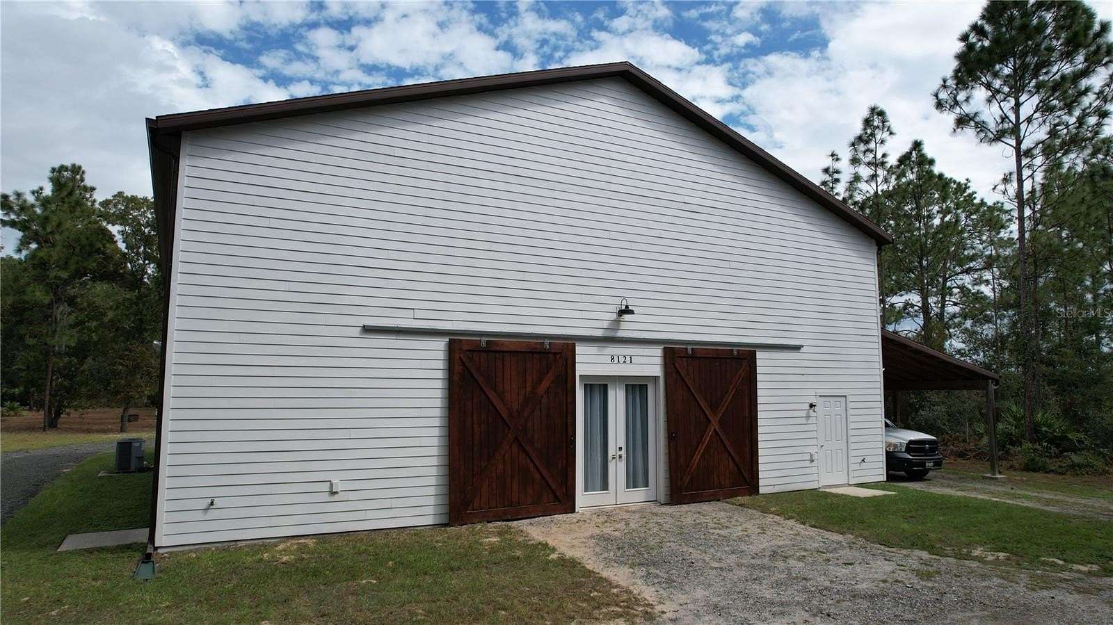 5 Acres of Residential Land with Home for Sale in Wildwood, Florida