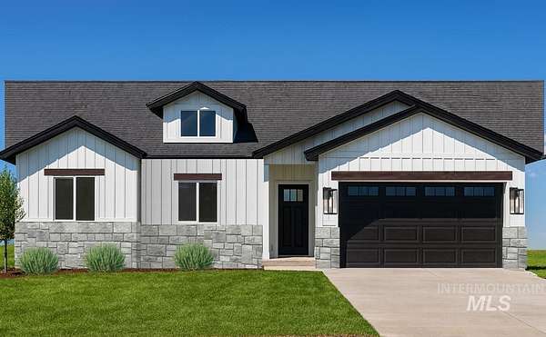 2.72 Acres of Land with Home for Sale in Hazelton, Idaho