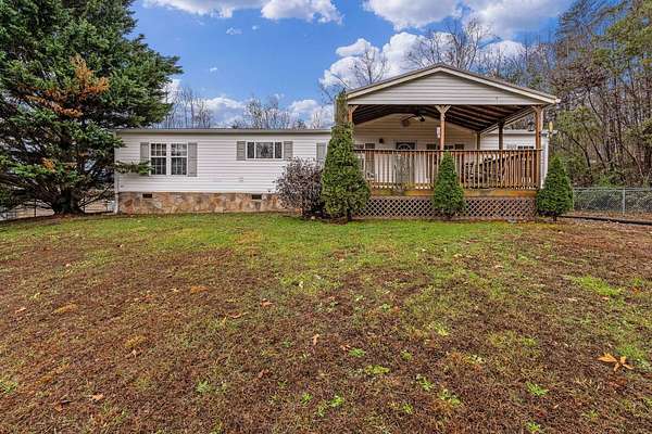 5.9 Acres of Residential Land with Home for Sale in Rutledge, Tennessee