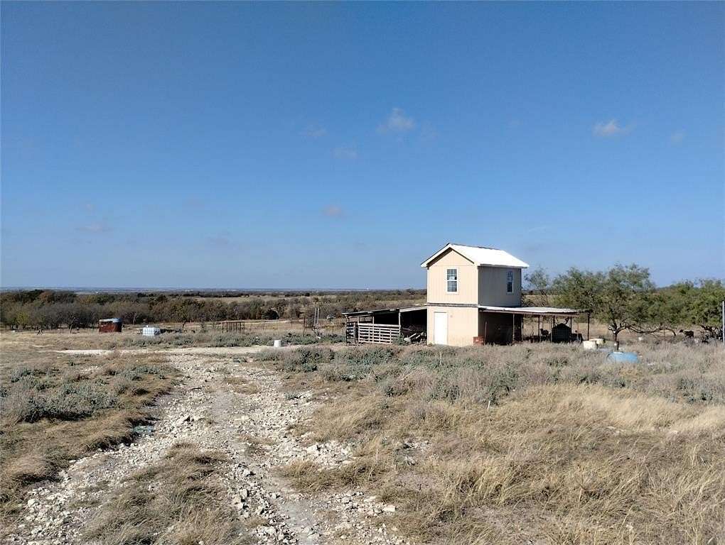 12.5 Acres of Land for Sale in Itasca, Texas