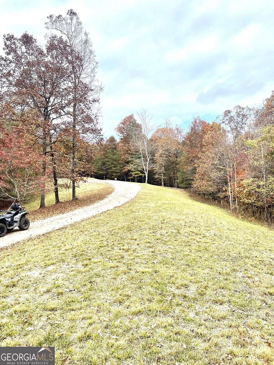 7.5 Acres of Land for Sale in Cleveland, Georgia
