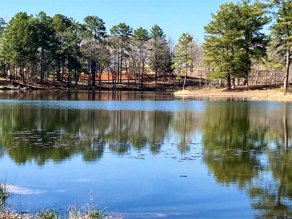 2 Acres of Residential Land for Sale in Gladewater, Texas