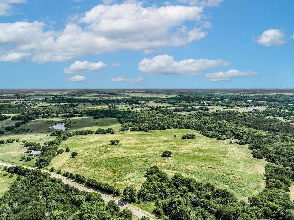 15.7 Acres of Land for Sale in Celeste, Texas