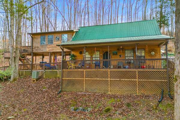 7.48 Acres of Land with Home for Sale in Sneedville, Tennessee