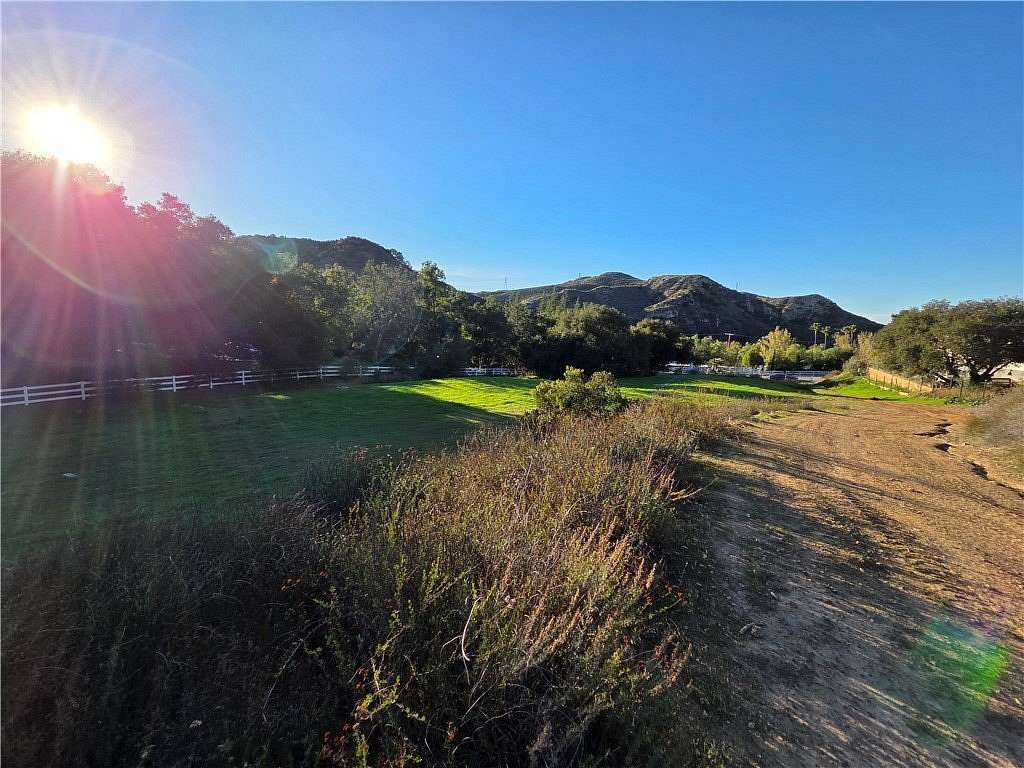 32.5 Acres of Agricultural Land for Sale in Silverado, California
