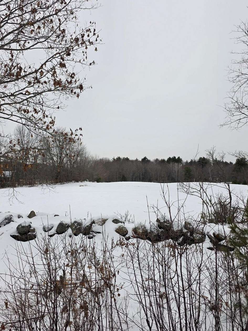 1.54 Acres of Residential Land for Sale in Limerick, Maine