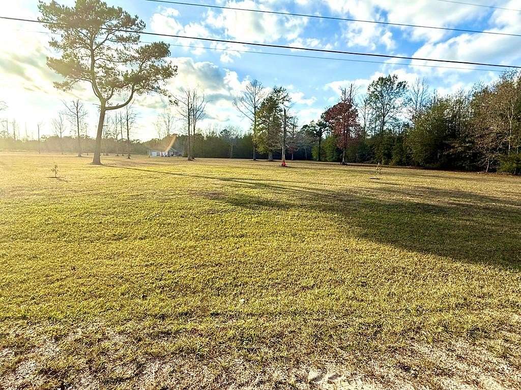 1.75 Acres of Residential Land for Sale in Picayune, Mississippi