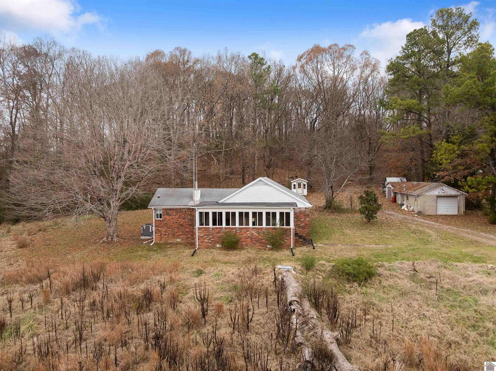 7.5 Acres of Residential Land with Home for Sale in Benton, Kentucky