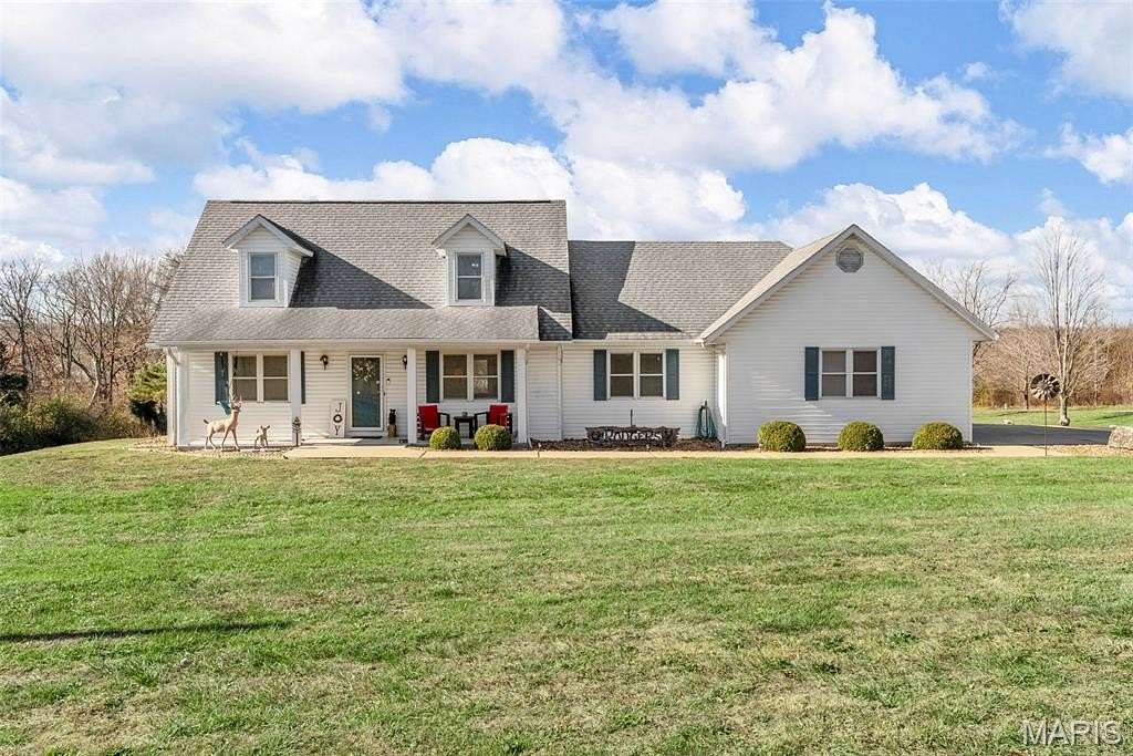 6.25 Acres of Residential Land with Home for Sale in St. Clair, Missouri