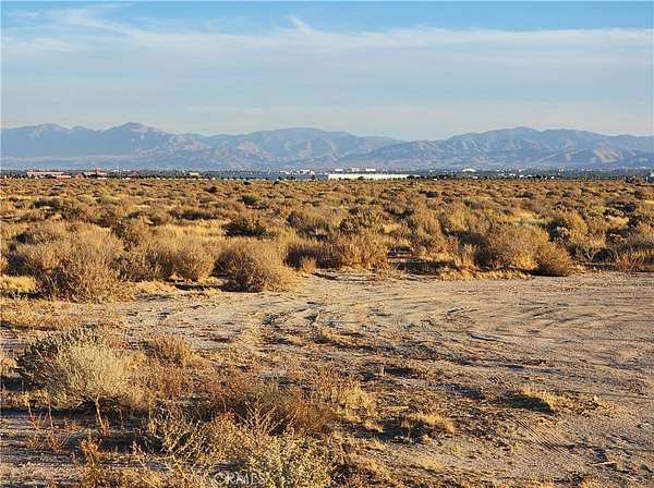 3 Acres of Land for Sale in Lancaster, California