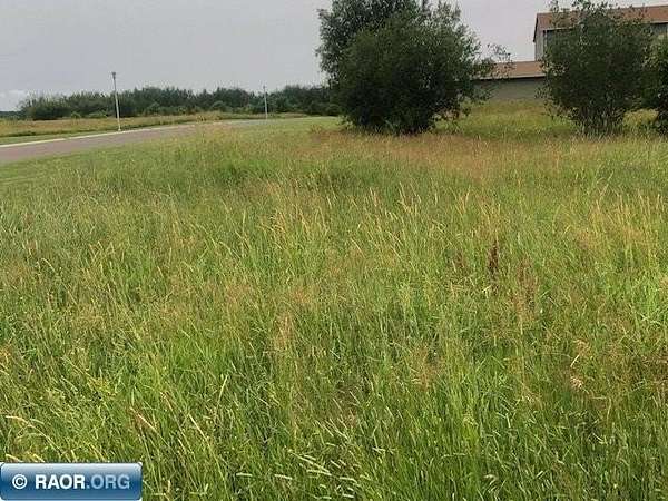 0.33 Acres of Residential Land for Sale in Hibbing, Minnesota