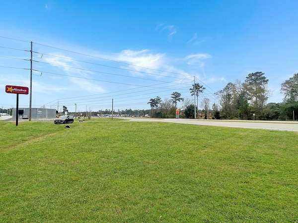 0.58 Acres of Commercial Land for Sale in Leesburg, Georgia